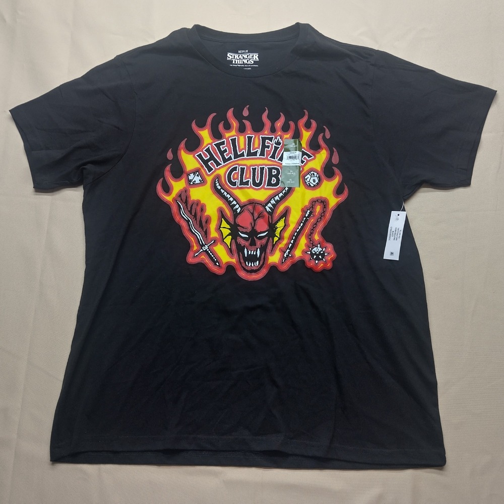 Netflix Stranger Things Hellfire Club Graphic Tee Black Mens XL New